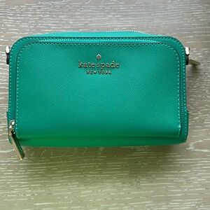 BRAND NEW:Kate Spade Green Purse